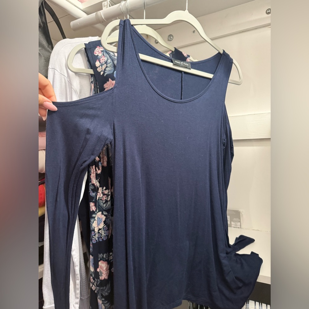 2 women’s open shoulder tops